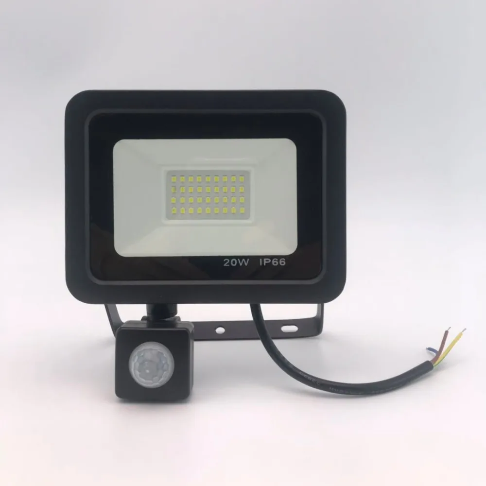 Holofote LED de Indução 10W 20 - Balance Beam Outdoor avaliação e preço